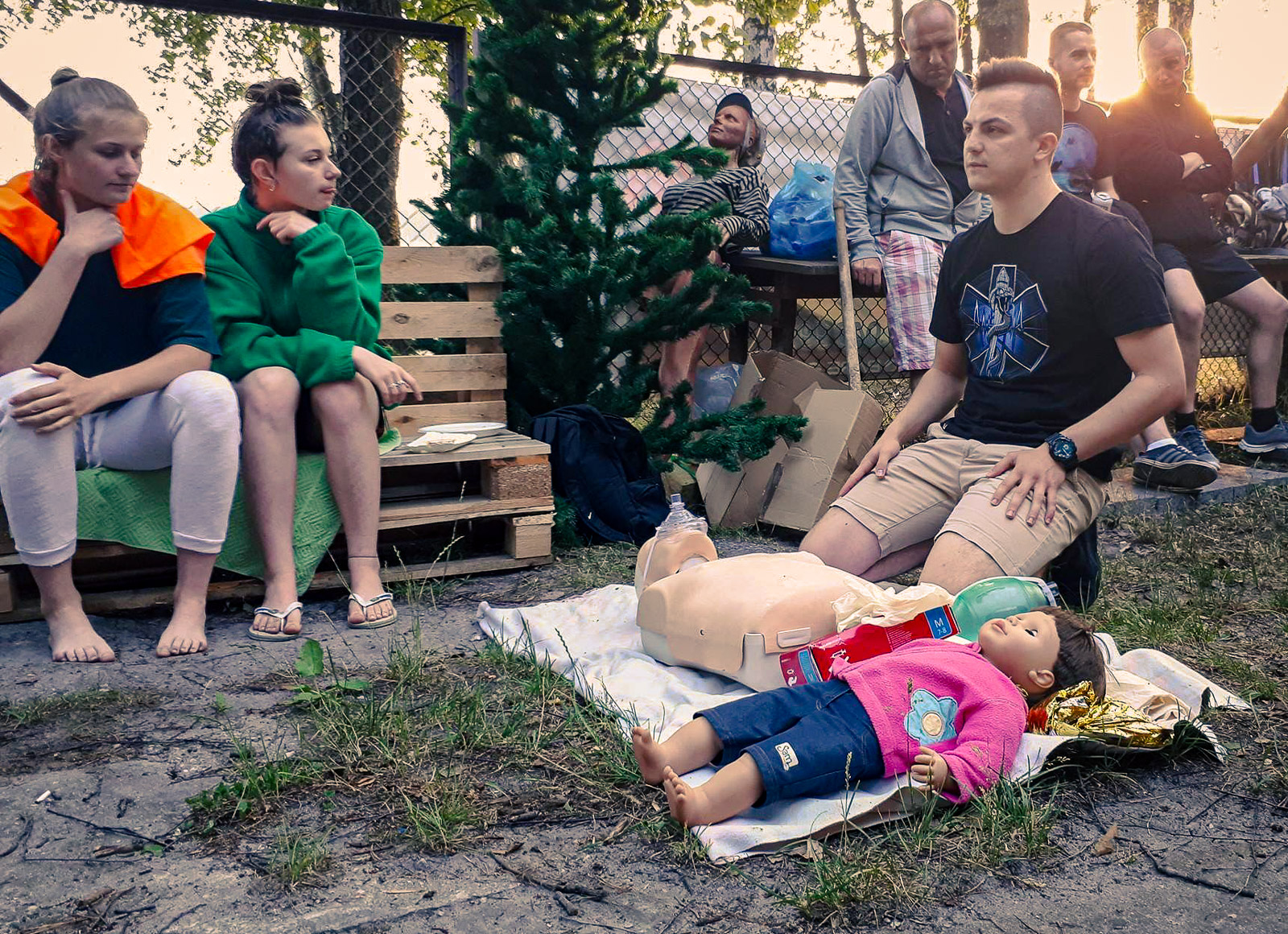 Kurs pierwszej pomocy SSI React Right oraz First Response Training. Kurs ratownictwa nurkowego SSI Diver Stress and Rescue, SDI Rescue Diver z centrum nurkowym Profundal.